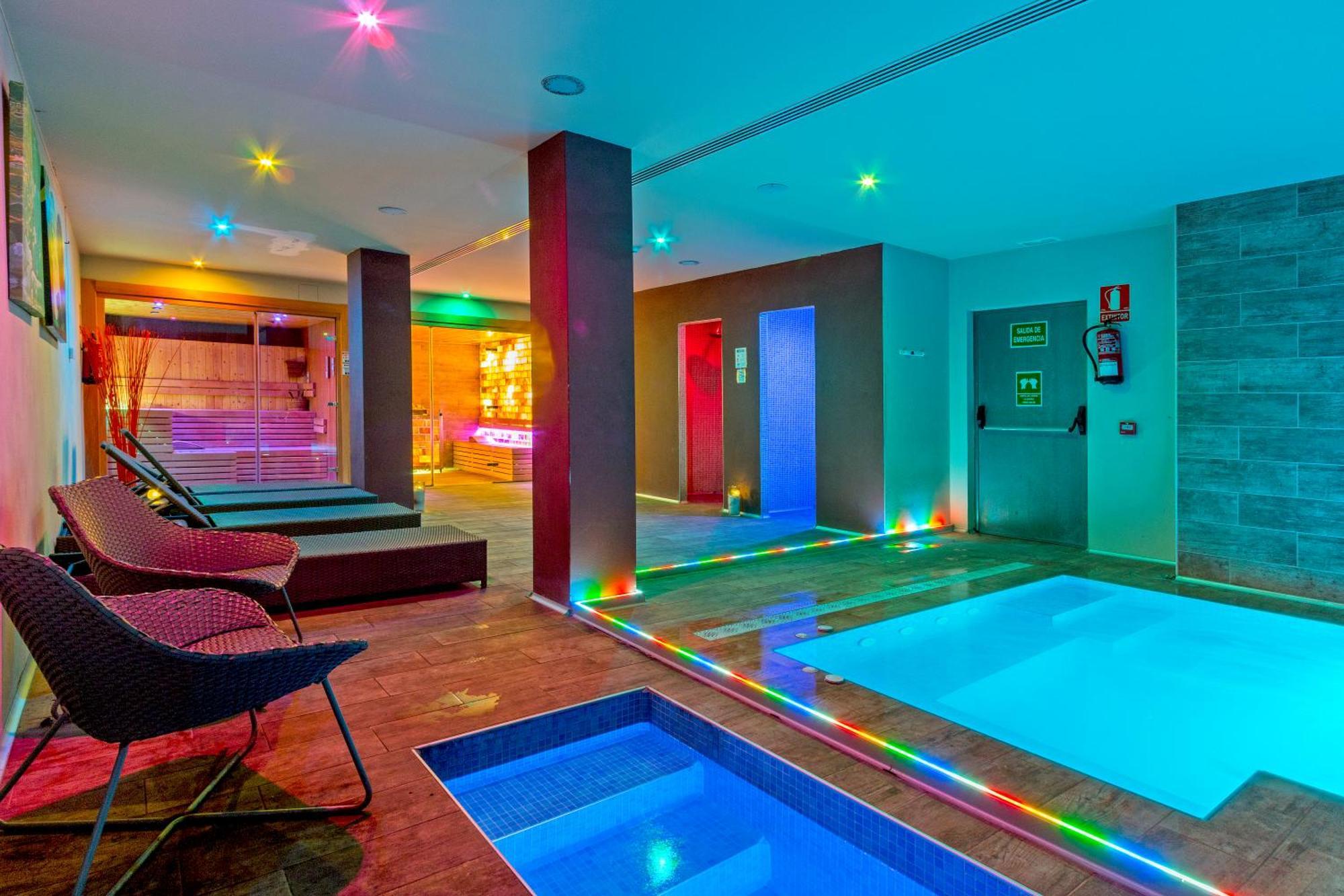 Nura Santa Ponsa & Spa Eksteriør billede