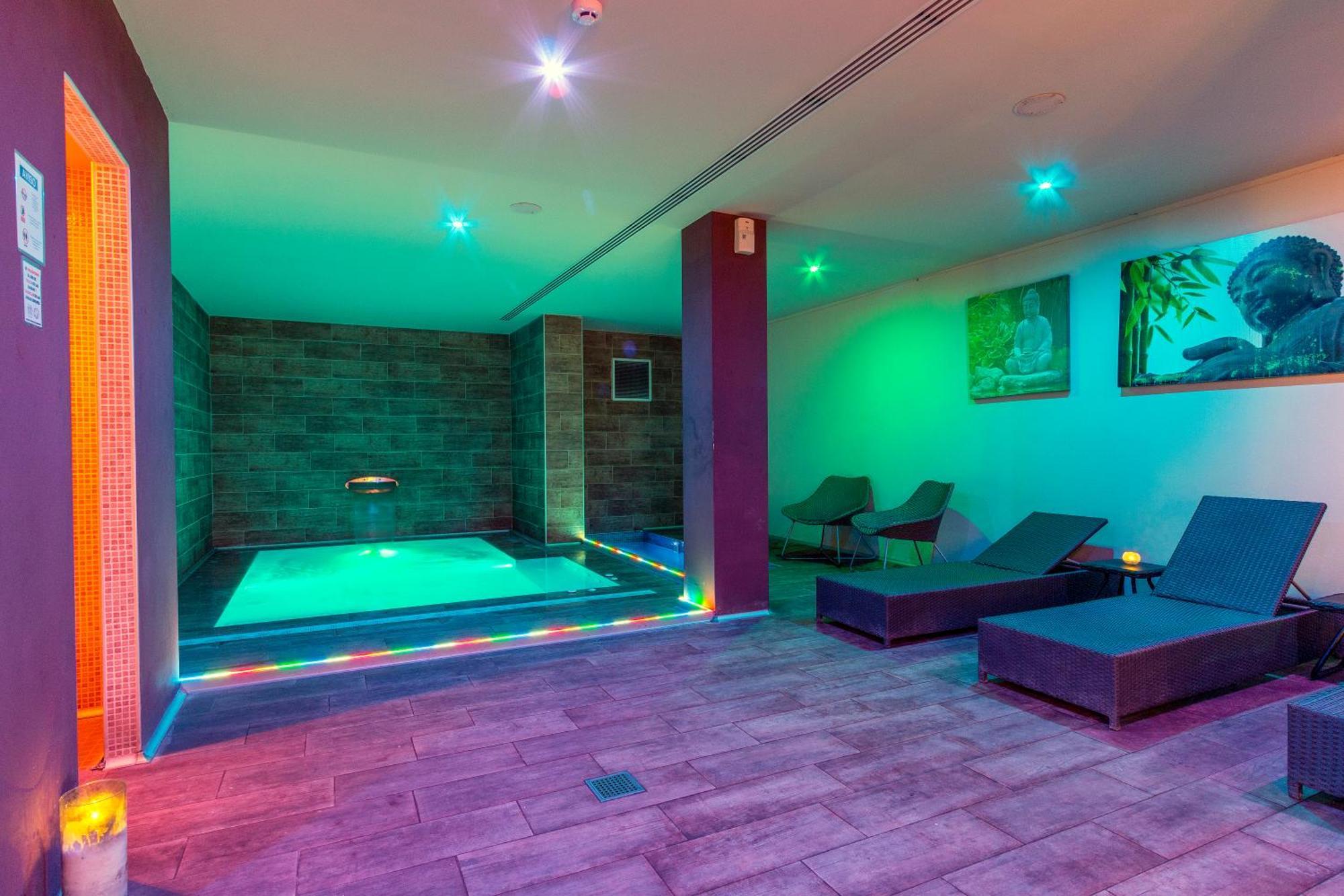 Nura Santa Ponsa & Spa Eksteriør billede