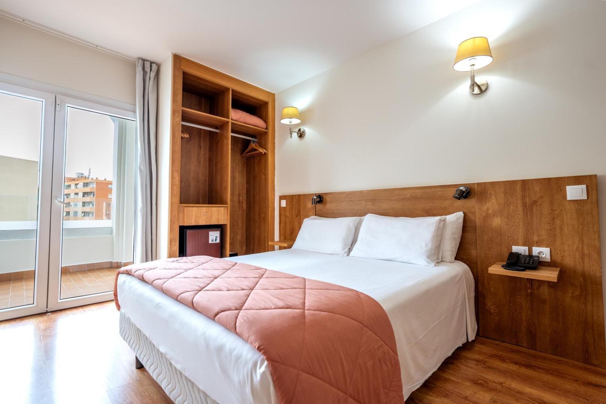 Nura Santa Ponsa & Spa Eksteriør billede