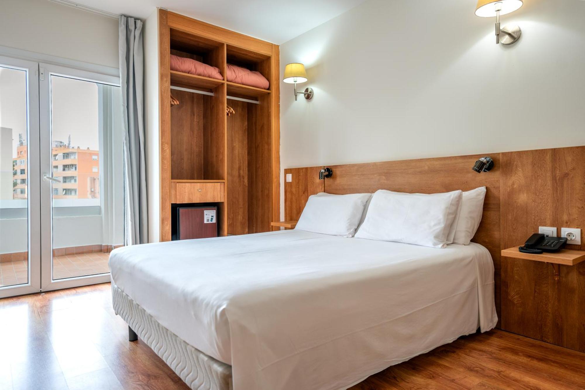 Nura Santa Ponsa & Spa Eksteriør billede